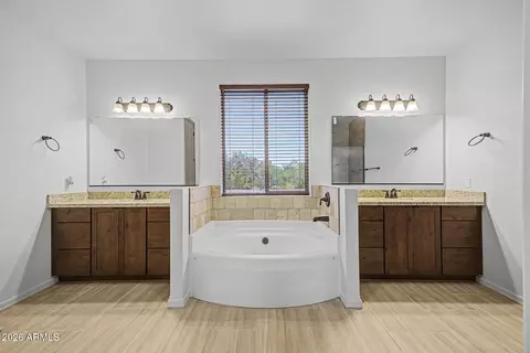 Bath - 5107 E 14th Ave, Apache Junction, AZ 85119 photo 1 of 6