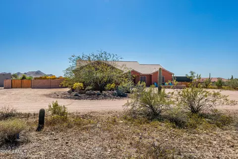 Exterior - 5107 E 14th Ave, Apache Junction, AZ 85119 photo 5 of 15