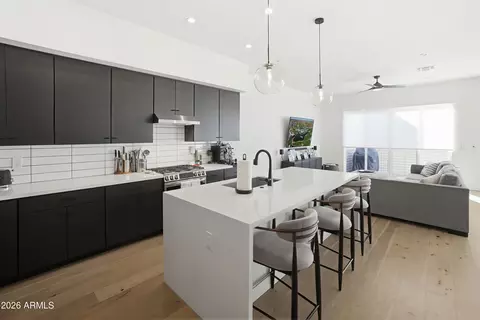 5151 N 13th Pl #5, Phoenix, AZ 85014