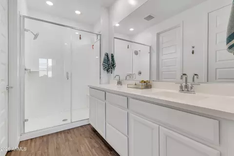 Bath - 9810 E Research Ave, Mesa, AZ 85212 photo 1 of 2