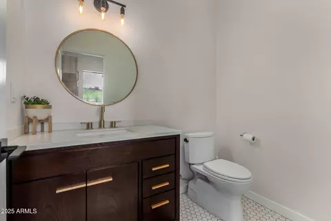 Bath - 1809 E Mariola Way, Phoenix, AZ 85086 photo 1 of 4