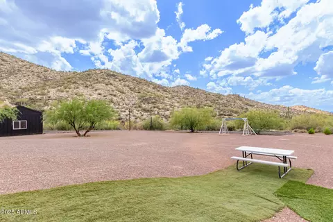 Exterior - 1809 E Mariola Way, Phoenix, AZ 85086 photo 8 of 14