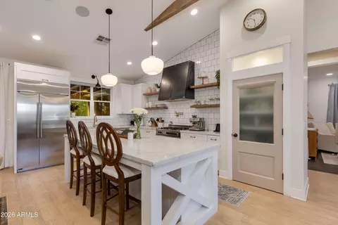 Kitchen - 3247 E Sells Dr, Phoenix, AZ 85018 photo 1 of 2