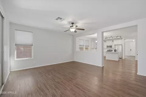 Living - 2116 E Kings Ave, Phoenix, AZ 85022 photo 5 of 5