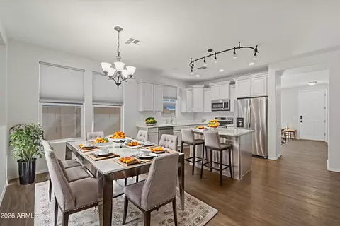 Dining - 2116 E Kings Ave, Phoenix, AZ 85022 photo 1 of 1