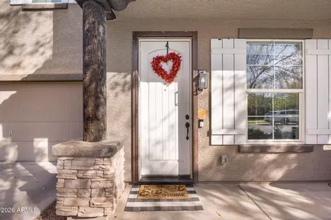 Exterior - 3458 E Robin Ln, Gilbert, AZ 85296 photo 3 of 7
