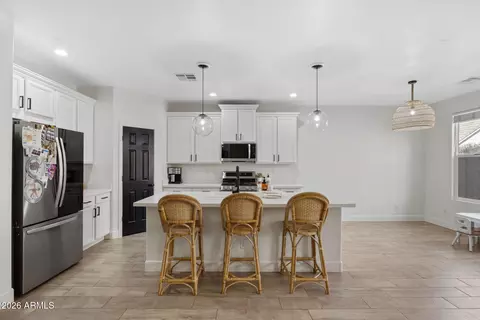 Kitchen - 3458 E Robin Ln, Gilbert, AZ 85296 photo 1 of 4