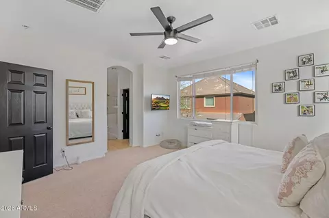 Bedroom - 3458 E Robin Ln, Gilbert, AZ 85296 photo 4 of 6