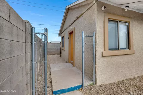 Exterior - 2238 E Taylor St, Phoenix, AZ 85006 photo 6 of 10