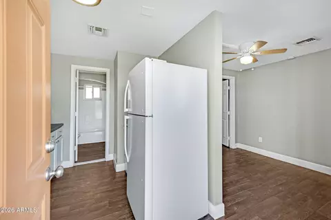 Entry Way - 2238 E Taylor St, Phoenix, AZ 85006 photo 1 of 2