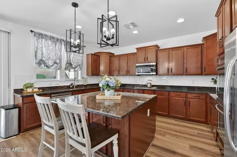 Kitchen - 1925 E Mia Ln, Gilbert, AZ 85298 photo 2 of 4