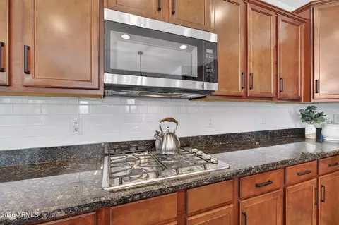 Kitchen - 1925 E Mia Ln, Gilbert, AZ 85298 photo 3 of 4