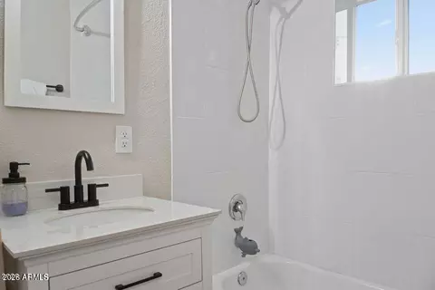 Bath - 8114 E 4th Ave, Mesa, AZ 85208 photo 2 of 5
