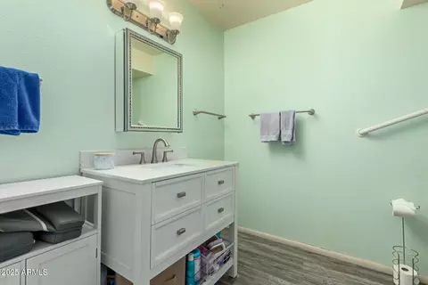 Bath - 1551 E Florian Cir, Mesa, AZ 85204 photo 1 of 2