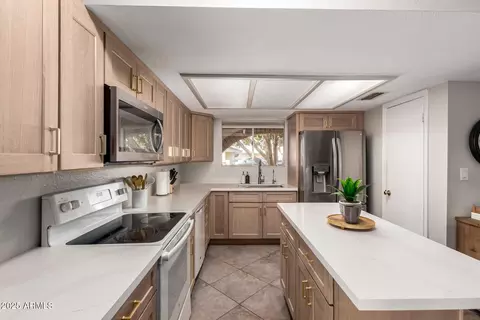 Kitchen - 1551 E Florian Cir, Mesa, AZ 85204 photo 1 of 3