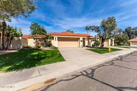 10010 E Sunnyslope Ln, Scottsdale, AZ 85258