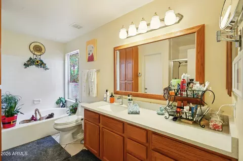 Bath - 4471 E Kachina Trl, Phoenix, AZ 85044 photo 2 of 2