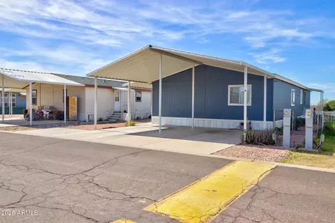 2200 N Delaware Dr #6, Apache Junction, AZ 85120