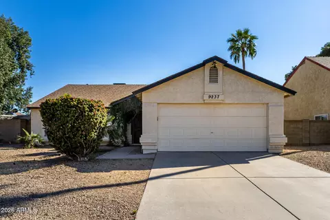 9237 W Cholla St, Peoria, AZ 85345