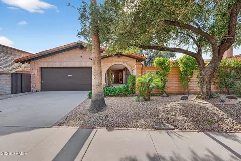 Exterior - 6814 N 17th Pl, Phoenix, AZ 85016 photo 1 of 15