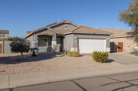 820 W Burkhalter Dr, San Tan Valley, AZ 85143