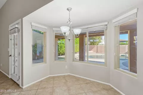 Dining - 1906 E Caroline Ln, Tempe, AZ 85284 photo 2 of 2