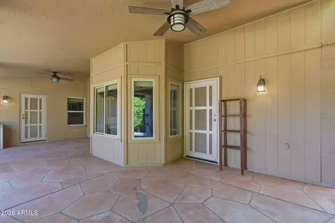 Exterior - 1906 E Caroline Ln, Tempe, AZ 85284 photo 3 of 6