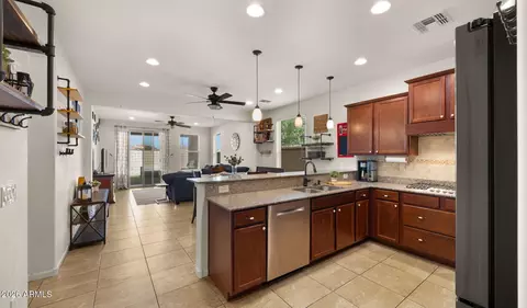 Kitchen - 10562 E Corbin Ave, Mesa, AZ 85212 photo 1 of 3