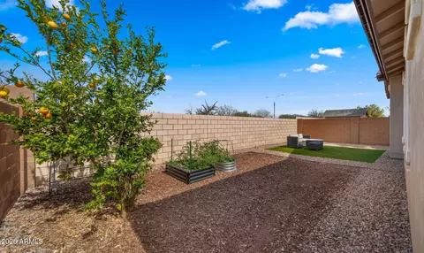 Exterior - 10562 E Corbin Ave, Mesa, AZ 85212 photo 6 of 8