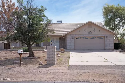 8837 E Sunland Ave, Mesa, AZ 85208