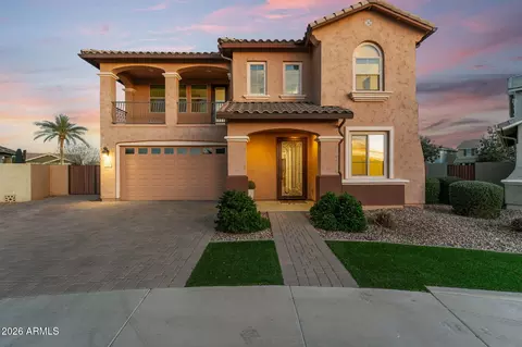 2167 S Osborn Ln, Gilbert, AZ 85295