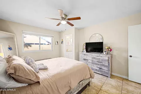 Bedroom - 4202 W Aster Dr, Phoenix, AZ 85029 photo 2 of 6