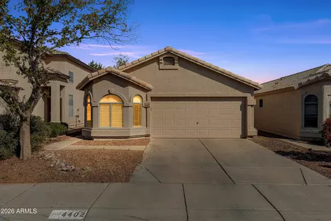 4402 E Glenhaven Dr, Phoenix, AZ 85048