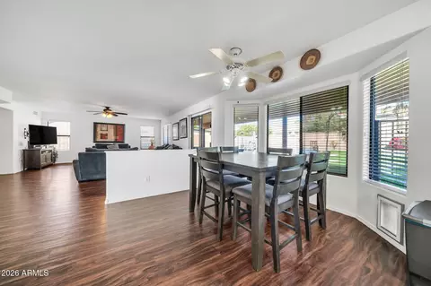 Dining - 4338 E Meadow Dr, Phoenix, AZ 85032 photo 2 of 2