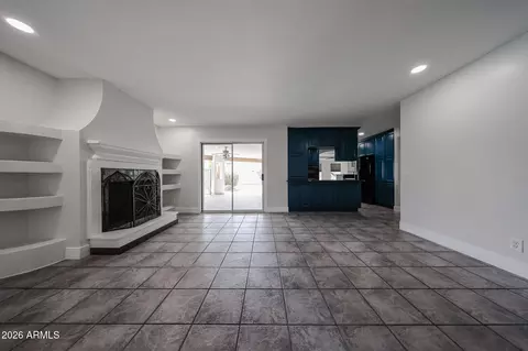 Living - 1341 E Garnet Cir, Mesa, AZ 85204 photo 1 of 9