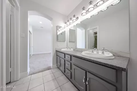 Bath - 1341 E Garnet Cir, Mesa, AZ 85204 photo 2 of 4