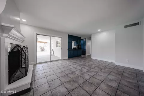 Living - 1341 E Garnet Cir, Mesa, AZ 85204 photo 6 of 9