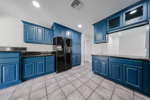 Kitchen - 1341 E Garnet Cir, Mesa, AZ 85204 photo 5 of 5