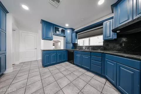 Kitchen - 1341 E Garnet Cir, Mesa, AZ 85204 photo 4 of 5