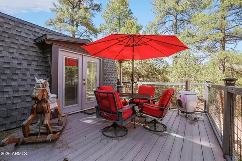 Exterior - 4872 N Trails End Dr, Pine, AZ 85544 photo 3 of 10