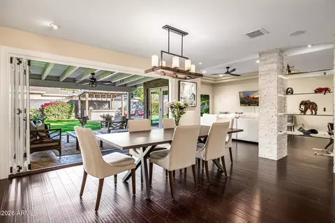 Dining - 5655 N 4th St, Phoenix, AZ 85012 photo 4 of 4