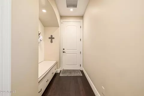 Entry Way - 5655 N 4th St, Phoenix, AZ 85012 photo 1 of 1