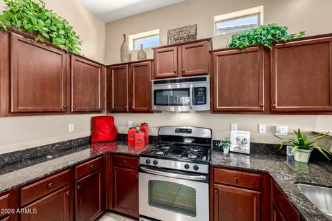 Kitchen - 6202 E Mckellips Rd #88, Mesa, AZ 85215 photo 3 of 6