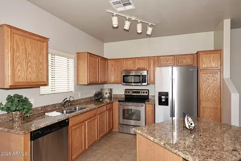 2727 N Price Rd #41, Chandler, AZ 85224