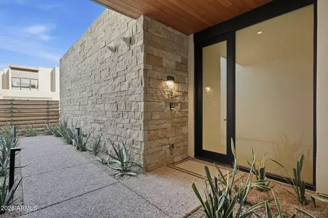 6311 E Phoenician Blvd #20, Scottsdale, AZ 85251