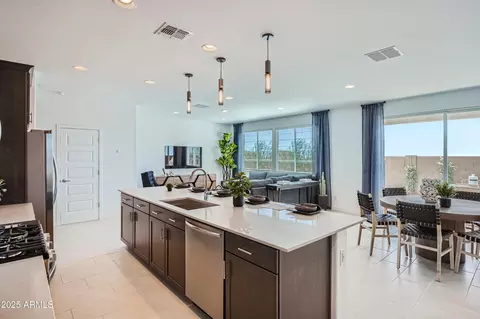 Kitchen - 10151 E Ulysses Ave, Mesa, AZ 85212 photo 2 of 2