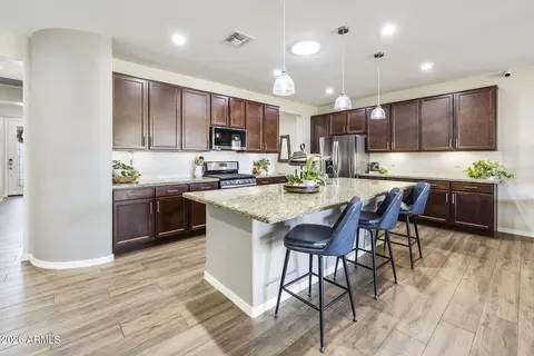Kitchen - 10304 E Tahoe Ave, Mesa, AZ 85212 photo 2 of 5