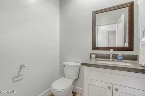 Bath - 1005 E Weldon Ave, Phoenix, AZ 85014 photo 6 of 6