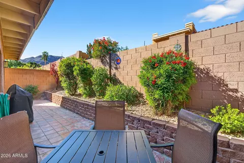 Exterior - 934 E Becker Ln, Phoenix, AZ 85020 photo 4 of 4