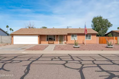 3450 E Sunnyside Dr, Phoenix, AZ 85028